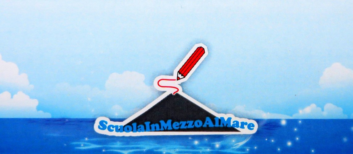 Scuola In Mezzo Al Mare – Stromboli